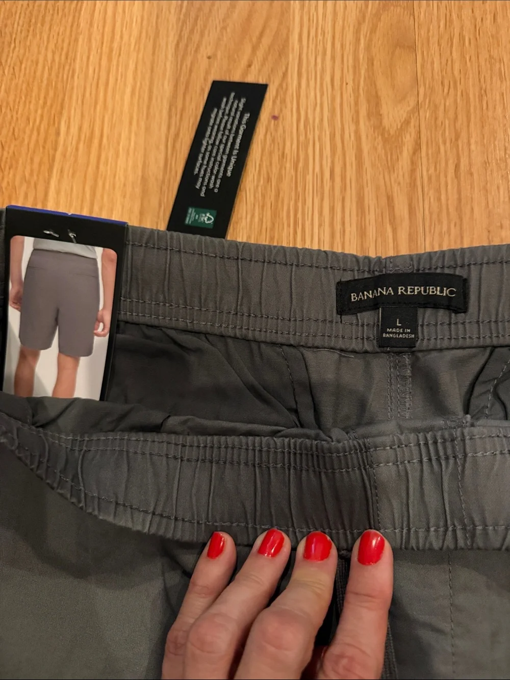 Banana Republic Men's Gray Drawstring Athletic Shorts